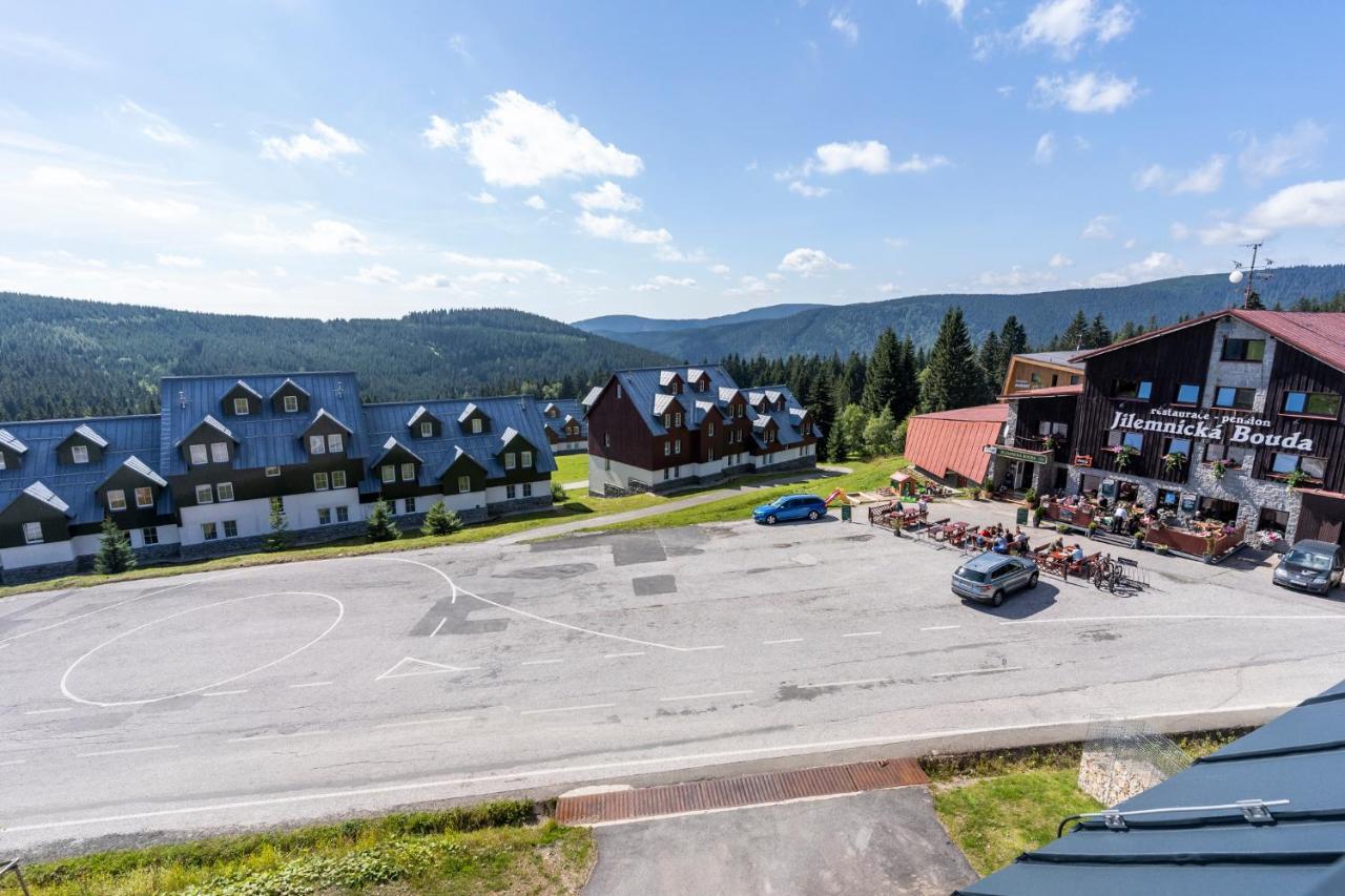 Apartmán Horní Mísečky - luxusní ubytování pro dvě rodiny s dětmi Exterior foto